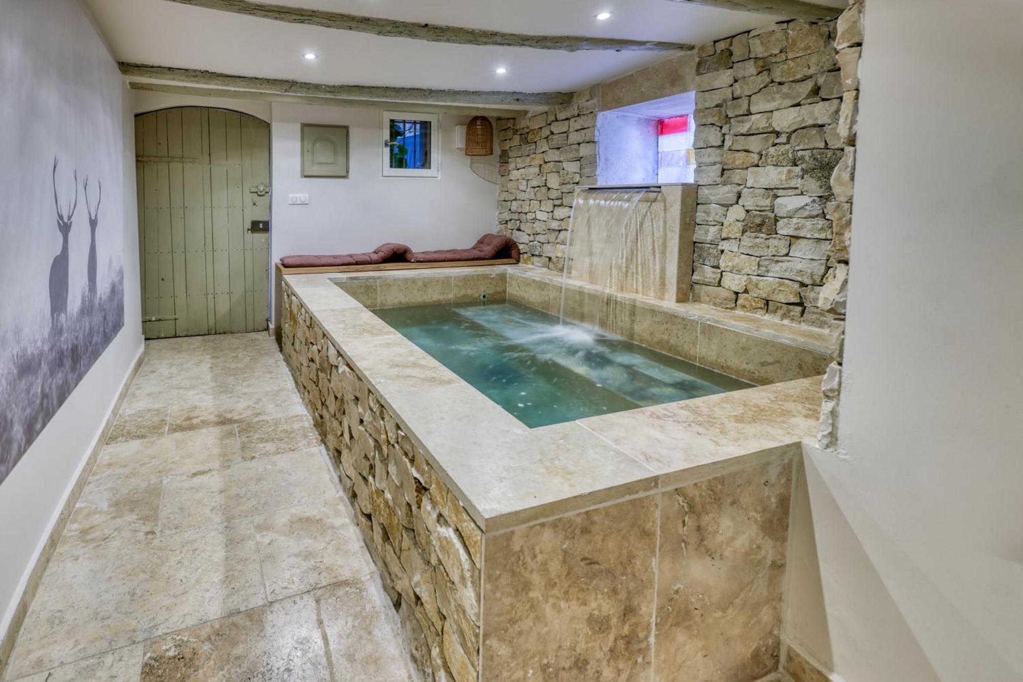 Les Jasmins En Provence Villa LʼIsle-sur-la-Sorgue Eksteriør bilde